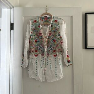 Johnny Was embroidered blouse